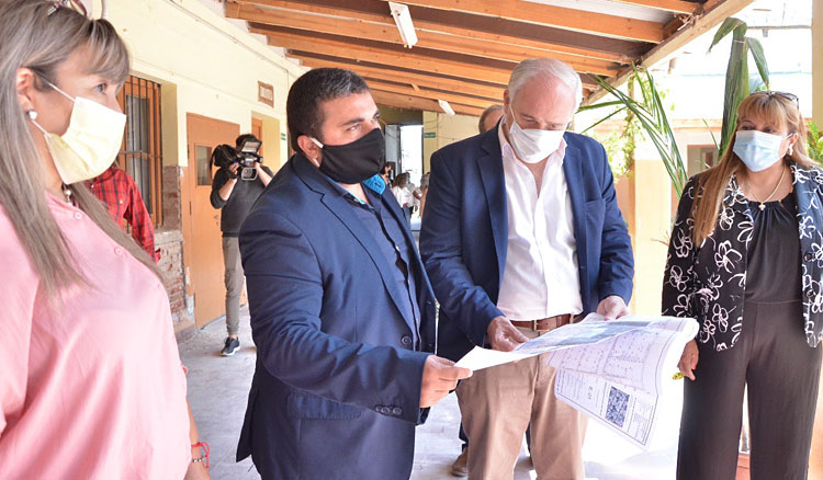 Metán cuenta con una oficina para atención al docente Fotografía Metán cuenta con una oficina para atención al docente