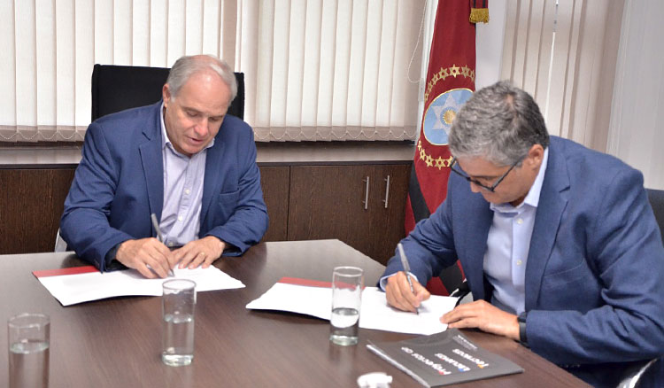 Salta continúa trabajando con el sector privado para potenciar la educación Fotografía Salta continúa trabajando con el sector privado para potenciar la educación