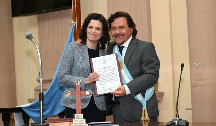 Fiore es la nueva ministra de Educación, Cultura, Ciencia y Tecnología Fotografía Fiore es la nueva ministra de Educación, Cultura, Ciencia y Tecnología