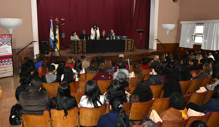IV Congreso de Educación Intercultural Bilingüe Fotografía: IV Congreso de Educación Intercultural Bilingüe