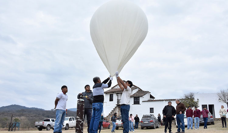 Fotografía: Se realizó con éxito el lanzamiento de un globo experimental
