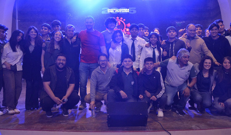 Estudiantes salteños brillan en Expo Innovadores del Futuro Fotografía: Estudiantes salteños brillan en Expo Innovadores del Futuro