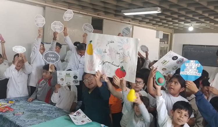 Educación promueve una buena alimentación Fotografía: Educación promueve una buena alimentación