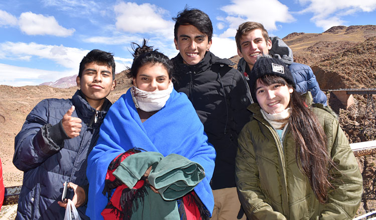 Estudiantes destacados viajaron en el Tren a las Nubes Estudiantes destacados viajaron en el Tren a las Nubes