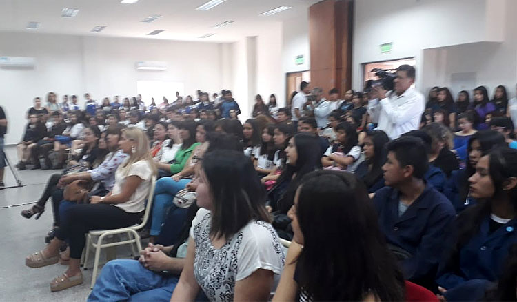 Educación Sexual Integral una herramienta metodológica para un cambio de paradigma Educación Sexual Integral una herramienta metodológica para un cambio de paradigma